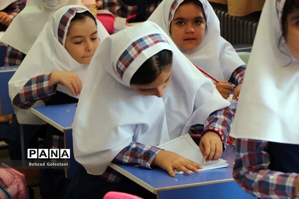 بازدید معاون وزیر آموزش و پرورش از مدارس آذربایجان غربی