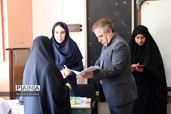 بازدید معاون وزیر آموزش و پرورش از مدارس آذربایجان غربی