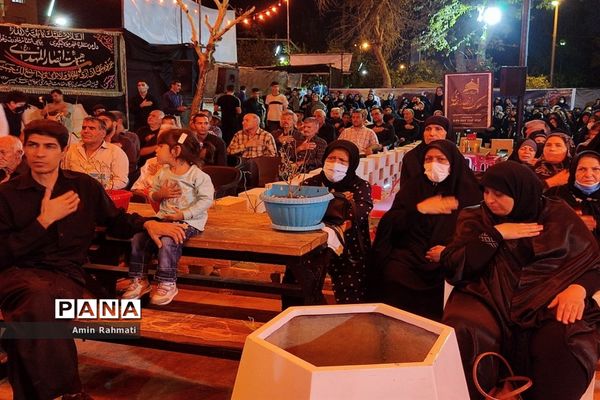 وداع با پیکر شهید دفاع مقدس در بوستان طاووسیه سعدی