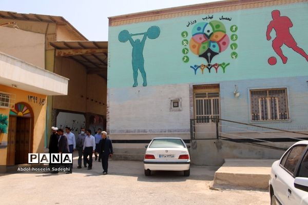 بازدید معاون تربیت‌بدنی و سلامت وزارت آموزش و پرورش از مجتمع  ورزشی زالی بوشهر