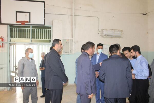 افتتاح زمین چمن دبیرستان دکتر شریعتی  بوشهر