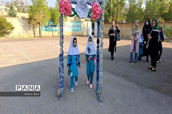 نواخته شدن زنگ آغاز سال تحصیلی در مدارس سورمق