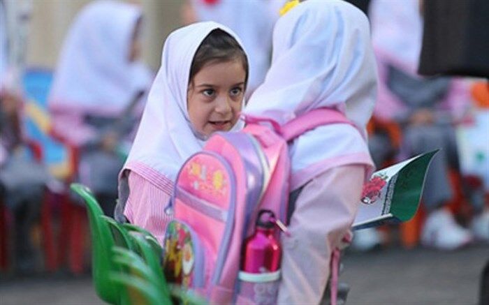 کوله‌پشتی نامناسب چه عارضه‌هایی دارد؟