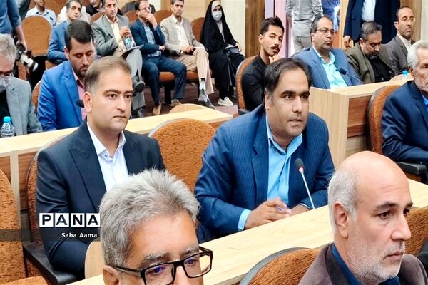 نشست فعالان اقتصادی، صنعتی و کشاورزی منطقه ترشیز