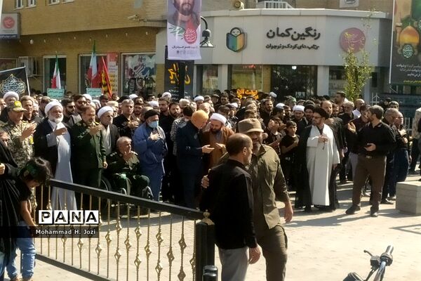 تجمع هیات مذهبی قم در اعتراض به اقدامات شوم هنجارشکنان