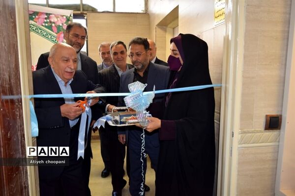 بهره‌برداری از دستگاه رادیولوژی بخش دندان‌پزشکی OPG در درمانگاه فرهنگیان منطقه ۱۴