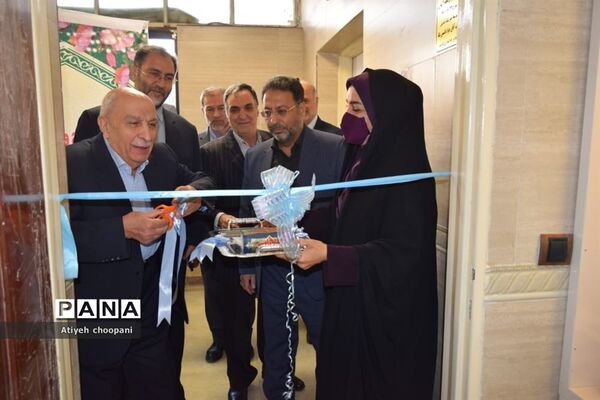 بهره‌برداری از دستگاه رادیولوژی بخش دندان‌پزشکی OPG در درمانگاه فرهنگیان منطقه ۱۴