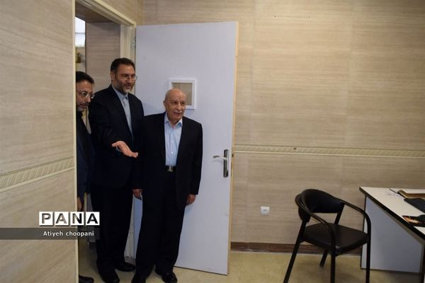 بهره‌برداری از دستگاه رادیولوژی بخش دندان‌پزشکی OPG در درمانگاه فرهنگیان منطقه ۱۴