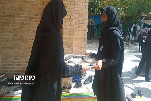 پذیرایی از زوار امام رضا علیه السلام