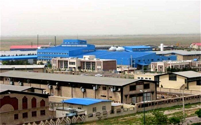 سوخت جایگزین واحدهای تولیدی زنجان در فصل زمستان با مساعدت شرکت نفت تامین می‌شود