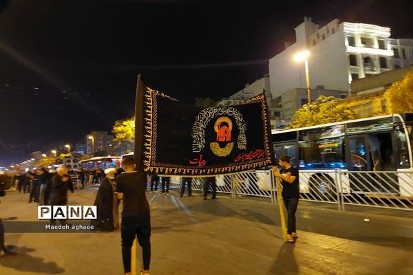 شب شهادت امام مهربانی‌ها