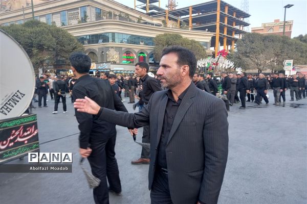 دسته‌های عزاداری مشهد در روز شهادت امام رضا(ع)