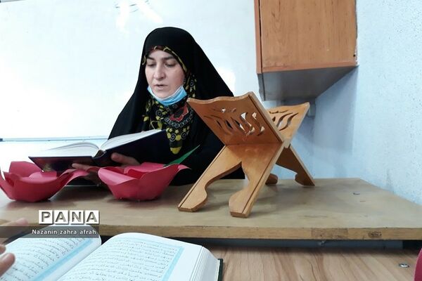 برگزاری طرح ۱۴  ختم قرآن کریم در دبستان حضرت زهرا(س) رودهن