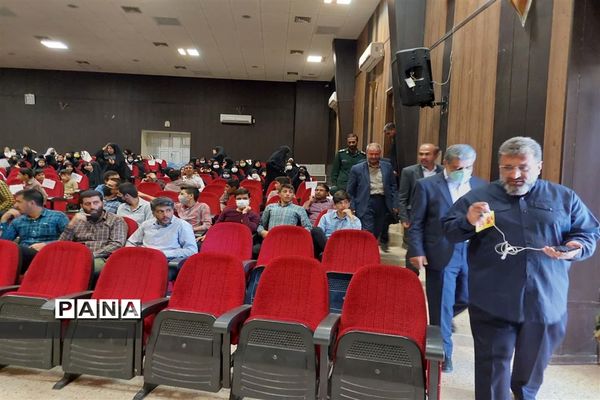 برگزاری اولین یادواره شهدای مدافع حرم در اقلید-استان فارس