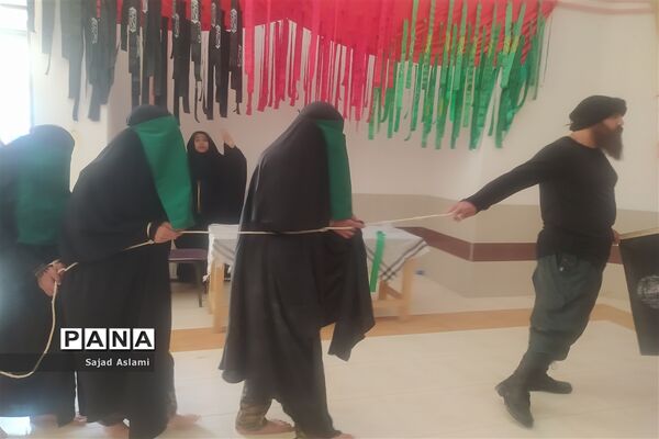 برگزاری اولین یادواره شهدای مدافع حرم در اقلید-استان فارس