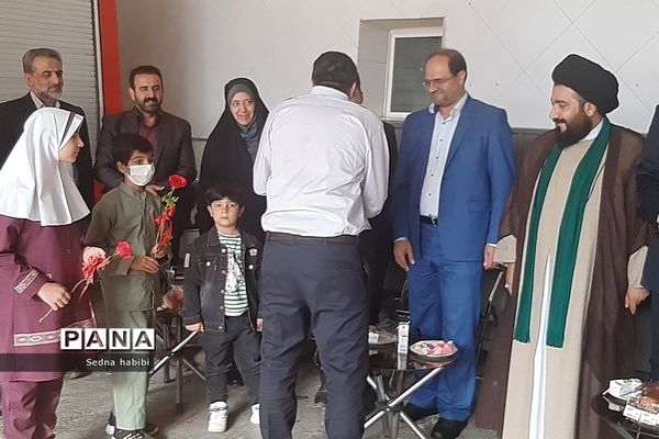 تقدیر از آتش‌نشانان در روز آتش‌نشانی  توسط مسئولان رودهن