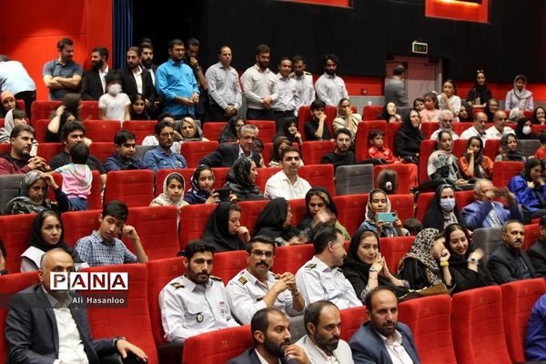 بزرگداشت روز ایمنی و آتش‌نشانی و رونمایی از تجهیزات جدید آتش‌نشانی زنجان