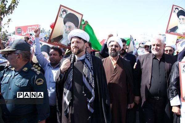 راهپیمایی مردم تربت‌جام در محکومیت تحرکات اغتشاشگران