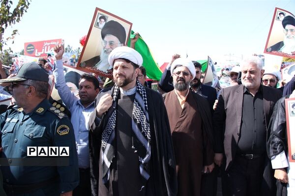 راهپیمایی مردم تربت‌جام در محکومیت تحرکات اغتشاشگران