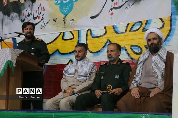 صبحگاه مشترک بسیج فرهنگیان قم به مناسبت هفته دفاع مقدس