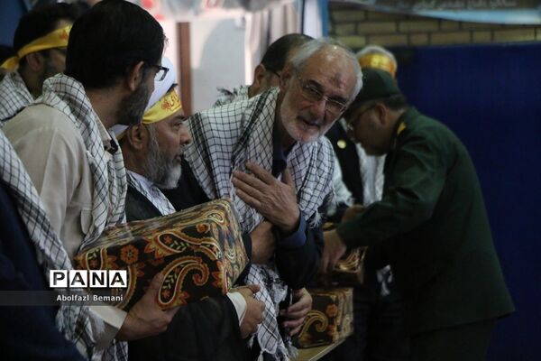 صبحگاه مشترک بسیج فرهنگیان قم به مناسبت هفته دفاع مقدس