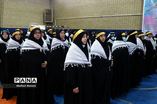 صبحگاه مشترک بسیج فرهنگیان قم به مناسبت هفته دفاع مقدس