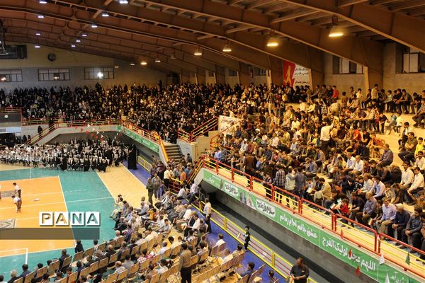 اجتماع بزرگ نسل غیور در پی محکومیت اهانت به مقدسات و اقدامات هنجار شکنانه آشوبگران در برخوار/ اصفهان