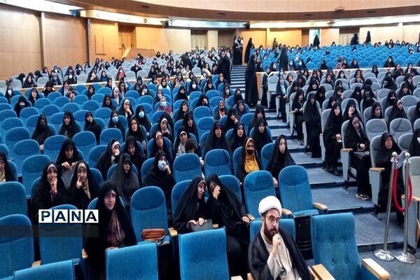 نشست کمیته‌های همکاری حوزه علمیه با آموزش و پرورش در مبلقین طرح امین در البرز