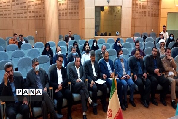 نشست کمیته‌های همکاری حوزه علمیه با آموزش و پرورش در مبلقین طرح امین در البرز
