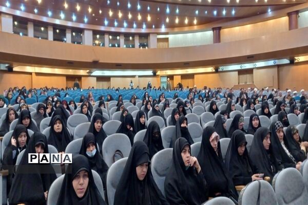 نشست کمیته‌های همکاری حوزه علمیه با آموزش و پرورش در مبلقین طرح امین در البرز