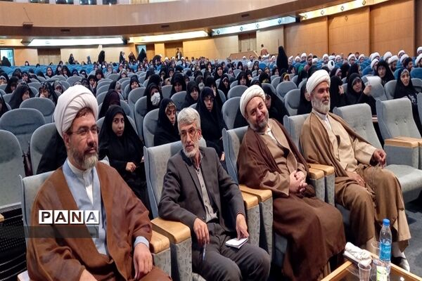 نشست کمیته‌های همکاری حوزه علمیه با آموزش و پرورش در مبلقین طرح امین در البرز