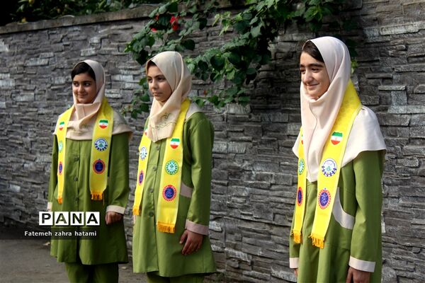 آیین شور عاطفه‌ها با شعار «با هم مشق مهربانی بنویسیم» در گیلان