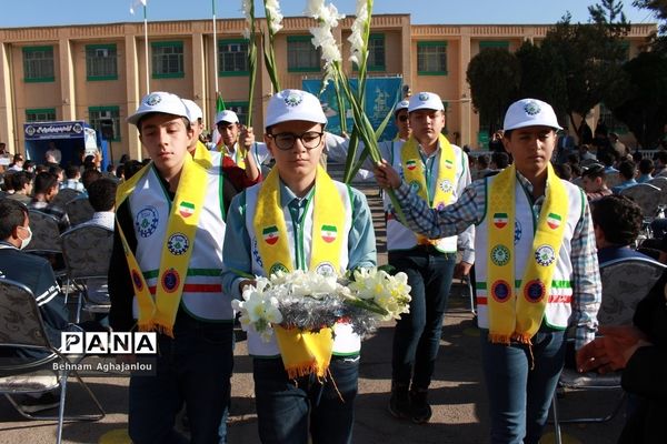 شور عاطفه‌ها در زنجان