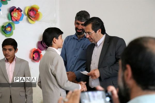 اجرای جشن باشکوه شور عاطفه‌ها در ابرکوه