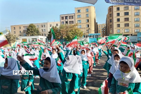 جشن عاطفه‌ها در آموزشگاه آسیه آموزش و پرورش ملارد