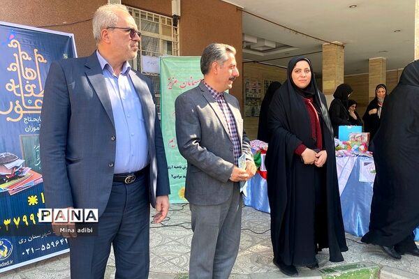 برگزاری جشن عاطفه‌ها در دبستان دخترانه شهید‌مرادی شهرری