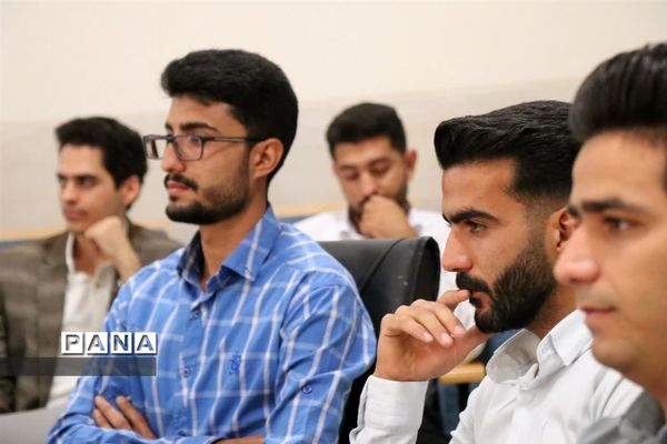 آیین تحلیف و معارفه معلمان جدید شهرستان ابرکوه