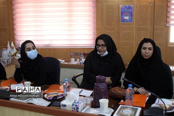 جلسه همه گروه‌های آموزشی درس تربیت‌بدنی آموزش و پرورش استان بوشهر