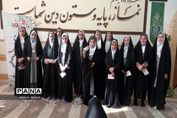 مراسم افتتاحیه طرح مصباح‌الهدی در آموزشگاه شاهد فاطمه زهرا(س) اسلامشهر