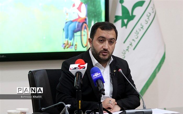 چتر باز «کانون» برای همه کودکان ایرانی