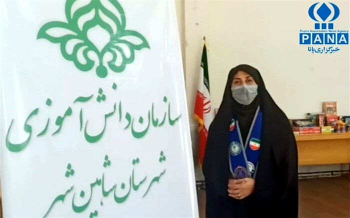 برپایی اولین نمایشگاه نوشت‌افزار ایرانی اسلامی در شهرستان شاهین شهر