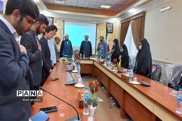 تقدیر از نمایندگان تشکل‌های دانش‌آموزی