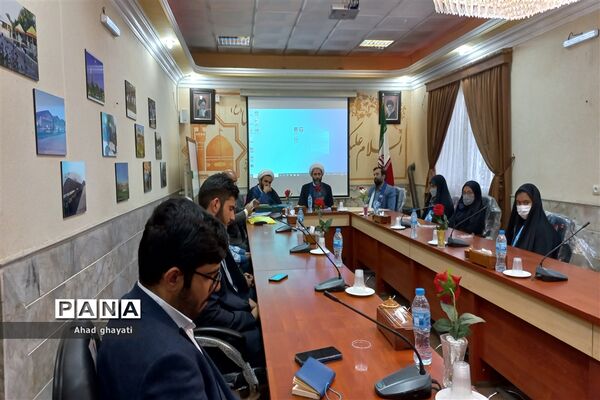 تقدیر از نمایندگان تشکل‌های دانش‌آموزی