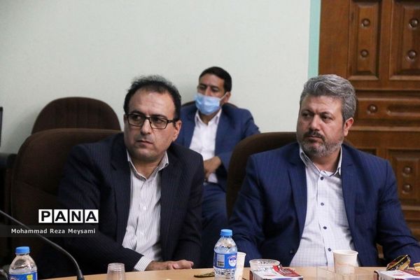 آیین تکریم و معارفه مدیرکل آموزش و پرورش استان سمنان