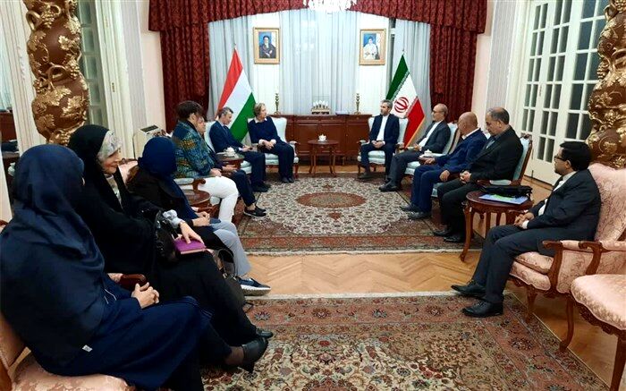 تمدن غنی و فرهنگ فاخر ایران اسلامی، گنجینه ارزشمند بشری است
