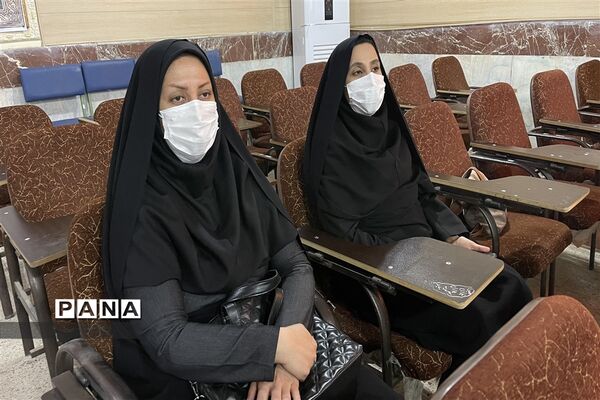 برپایی کرسی آزاد اندیشی در دبیرستان دخترانه شاهد رضوان ناحیه یک اهواز