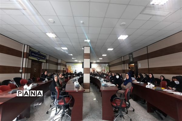 برگزاری جشنواره نوآوری در فرآیند آموزش و یادگیری