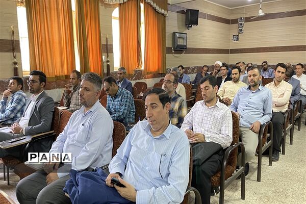 جلسه  سالانه کارشناسان قرآن، نماز و عترت در استان خوزستان