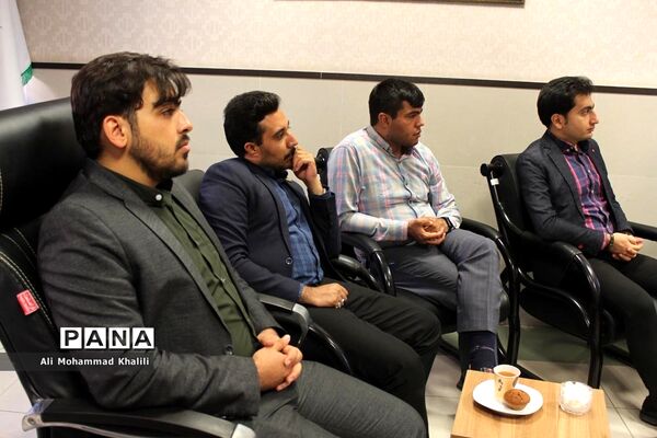 نشست تبیینی و سواد رسانه‌ای ویژه دانش‌آموز خبرنگاران پانا فارس