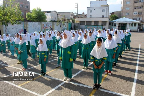 مراسم آغاز امامت امام زمان در دبستان شهیدان حجازی گلوگاه